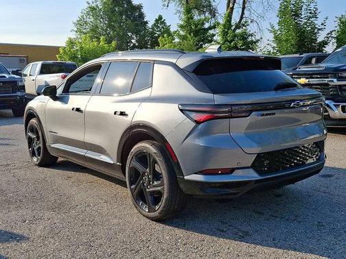 2025 Chevrolet Equinox EV RS
