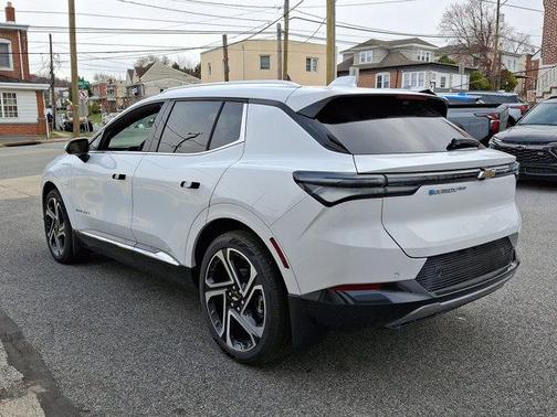 2025 Chevrolet Equinox EV LT