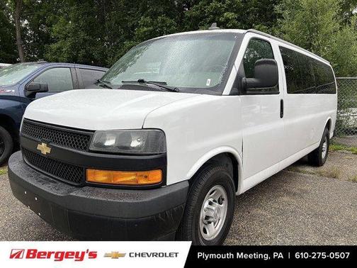 2019 Chevrolet Express 3500 LS