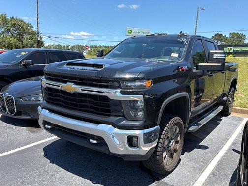 Black 2024 Chevrolet Silverado 2500 LT