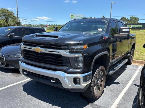 Black 2024 Chevrolet Silverado 2500 LT
