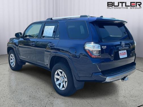 Nautical Blue Metallic 2016 Toyota 4Runner Trail