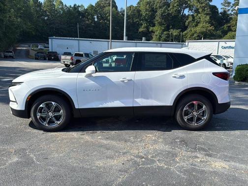 2025 Chevrolet Blazer LT