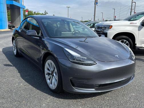 2022 Tesla Model 3 Long Range