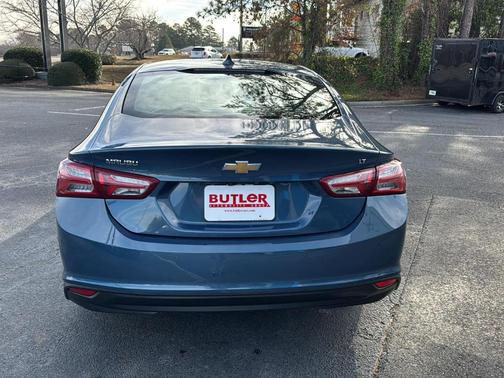 2024 Chevrolet Malibu 2LT