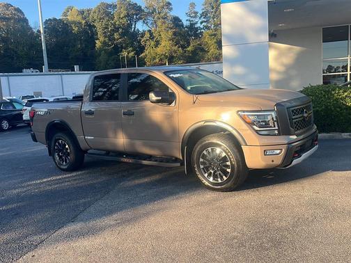 2021 Nissan Titan PRO-4X