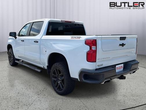 Iridescent Pearl Tricoat 2021 Chevrolet Silverado 1500 LT Trail Boss