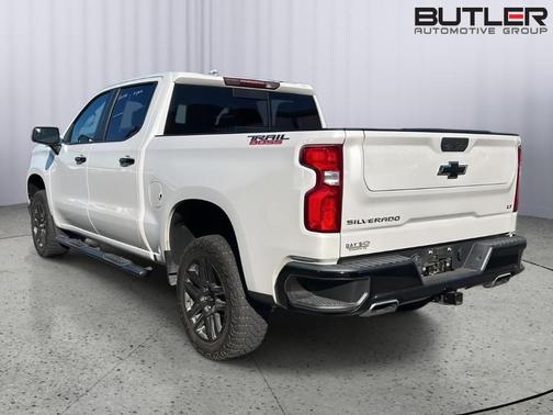 Iridescent Pearl Tricoat 2021 Chevrolet Silverado 1500 LT Trail Boss