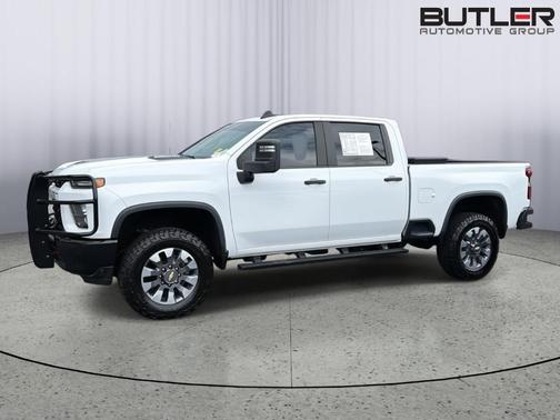 Summit White 2021 Chevrolet Silverado 2500 Custom