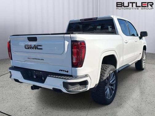 2022 GMC Sierra 1500 Limited AT4