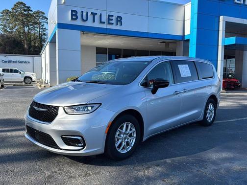 2024 Chrysler Pacifica Touring-L