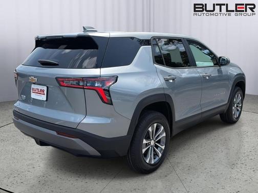 Sterling Gray Metallic 2026 Chevrolet Equinox LT
