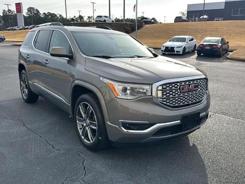 Pepperdust Metallic 2019 GMC Acadia Denali