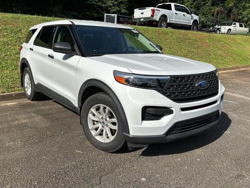2020 Ford Explorer Base