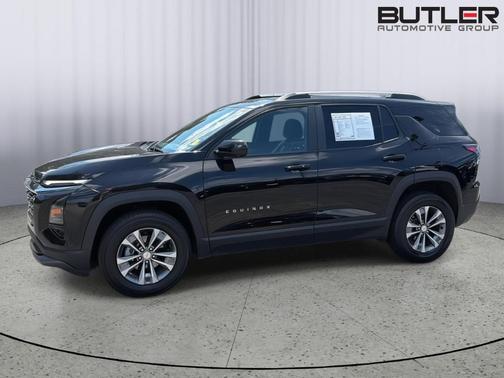 Mosaic Black Metallic 2025 Chevrolet Equinox LT