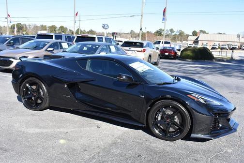 2025 Chevrolet Corvette E-Ray