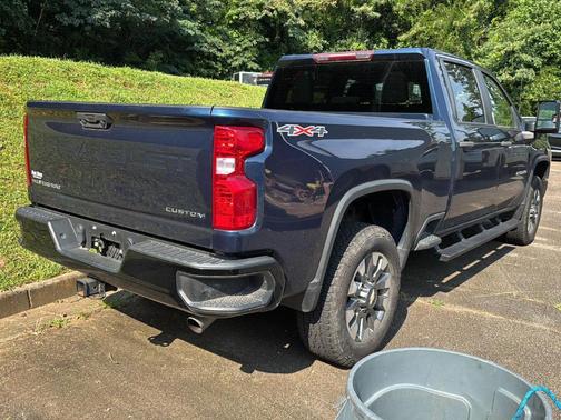 2022 Chevrolet Silverado 2500 Custom