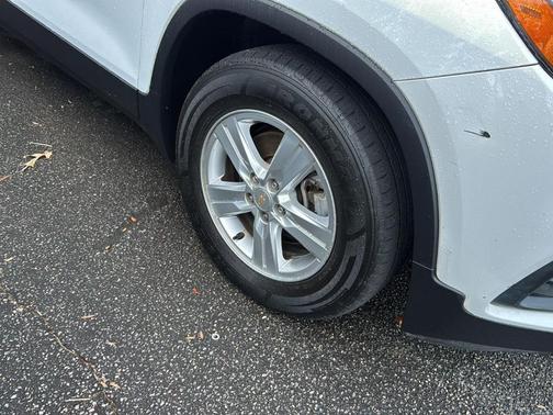 2022 Chevrolet Trax LS