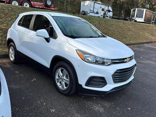 2022 Chevrolet Trax LS