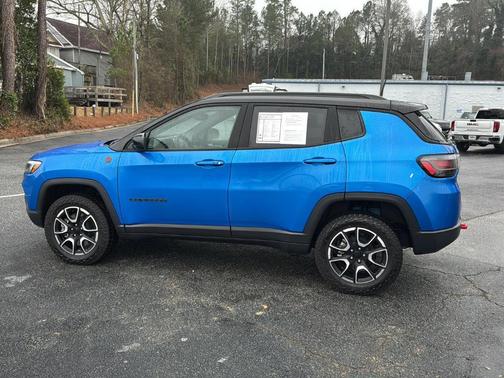 2024 Jeep Compass Trailhawk