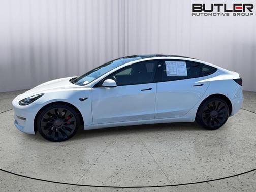 Pearl White Multi 2023 Tesla Model 3 Performance