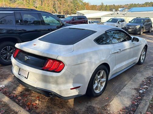 2018 Ford Mustang EcoBoost