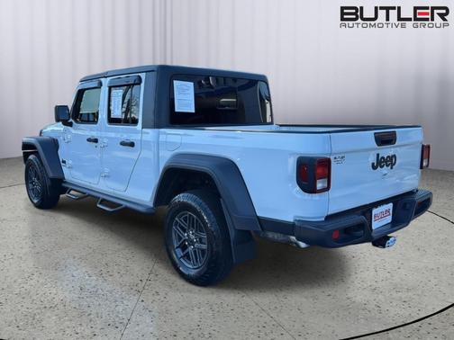 2020 Jeep Gladiator Sport