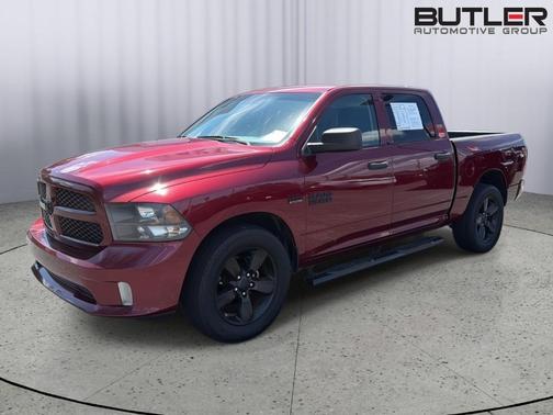 Delmonico Red Pearlcoat 2017 RAM 1500 Express