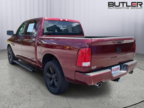 Delmonico Red Pearlcoat 2017 RAM 1500 Express