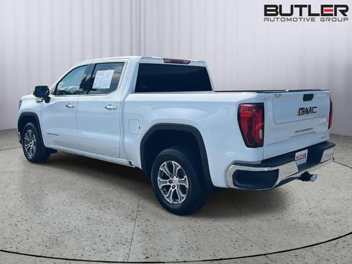 Summit White 2024 GMC Sierra 1500 SLT