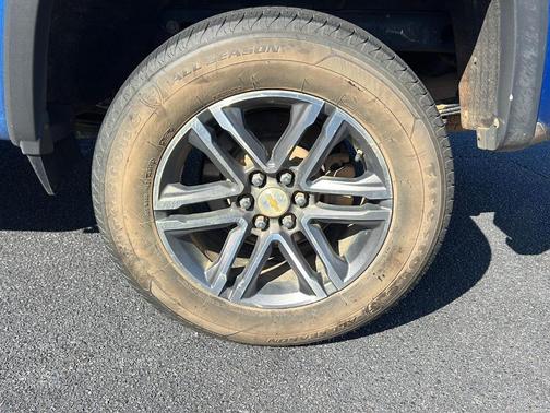 Bright Blue Metallic 2021 Chevrolet Colorado WT