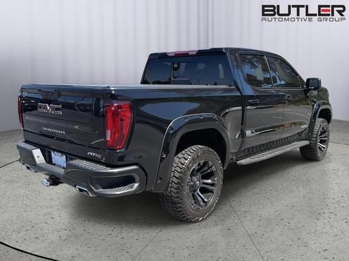 Onyx Black 2022 GMC Sierra 1500 AT4