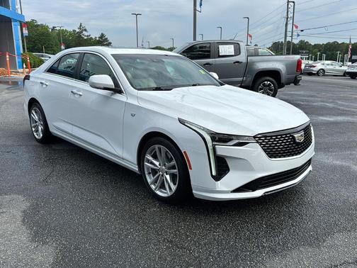 2021 Cadillac CT4 Luxury