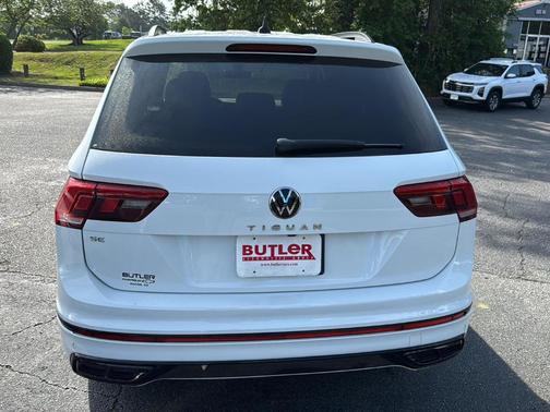 2022 Volkswagen Tiguan 2.0T SE R-Line Black