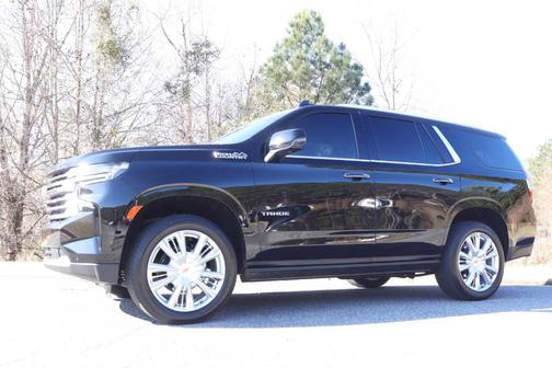 Black 2024 Chevrolet Tahoe High Country