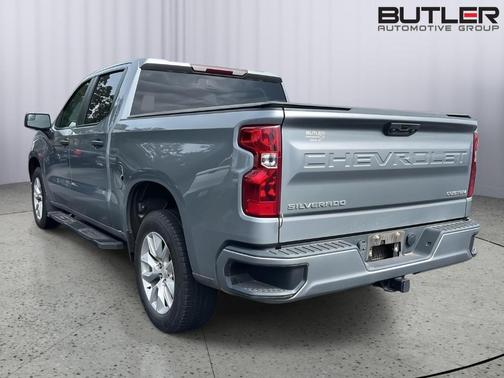 Sterling Gray Metallic 2023 Chevrolet Silverado 1500 Custom