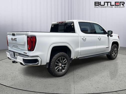 Summit White 2022 GMC Sierra 1500 Limited AT4