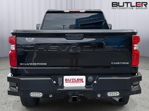 Black 2023 Chevrolet Silverado 2500 Custom
