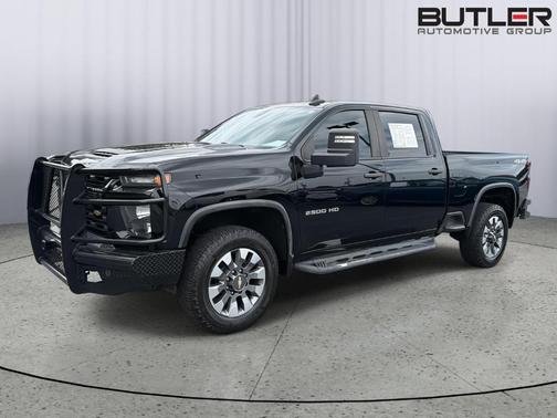 Black 2023 Chevrolet Silverado 2500 Custom