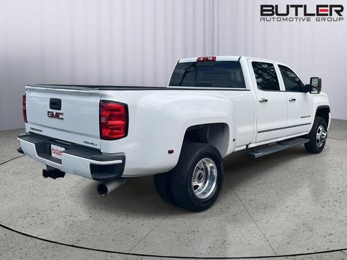 2016 GMC Sierra 3500 Denali