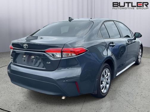 UNDERGROUND 2025 Toyota Corolla LE