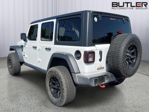 Bright White Clearcoat 2021 Jeep Wrangler Unlimited Sport