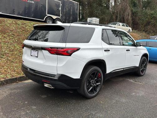 2022 Chevrolet Traverse Premier