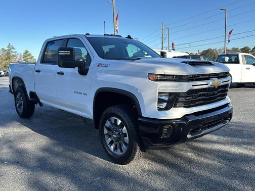 2025 Chevrolet Silverado 2500 Custom