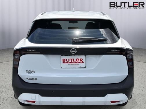 Fresh Powder 2025 Nissan Kicks S