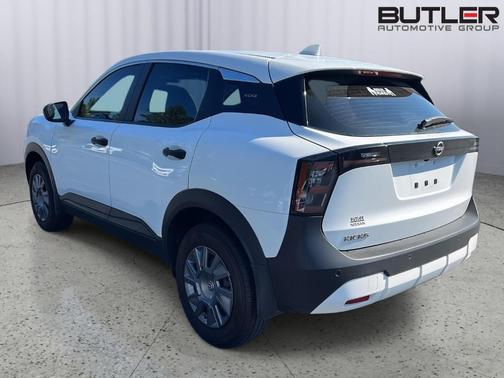 Fresh Powder 2025 Nissan Kicks S