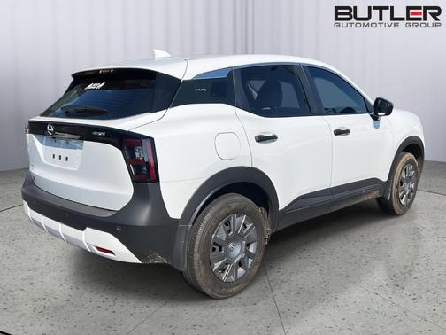 Fresh Powder 2025 Nissan Kicks S