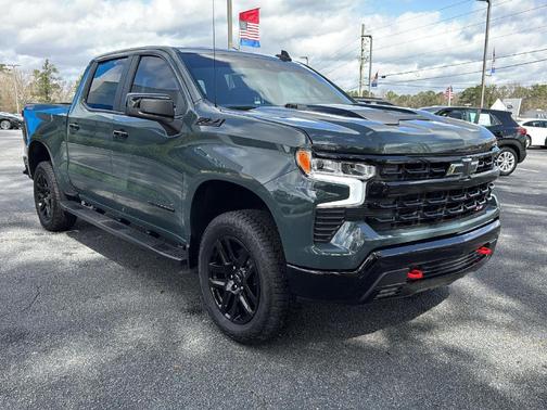 2025 Chevrolet Silverado 1500 LT Trail Boss