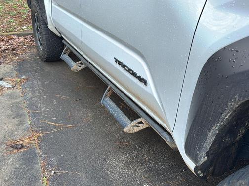 2025 Toyota Tacoma Hybrid TRD OFF-ROAD HV