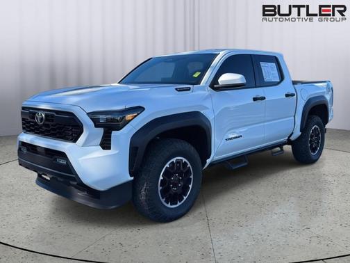 2025 Toyota Tacoma Hybrid TRD OFF-ROAD HV
